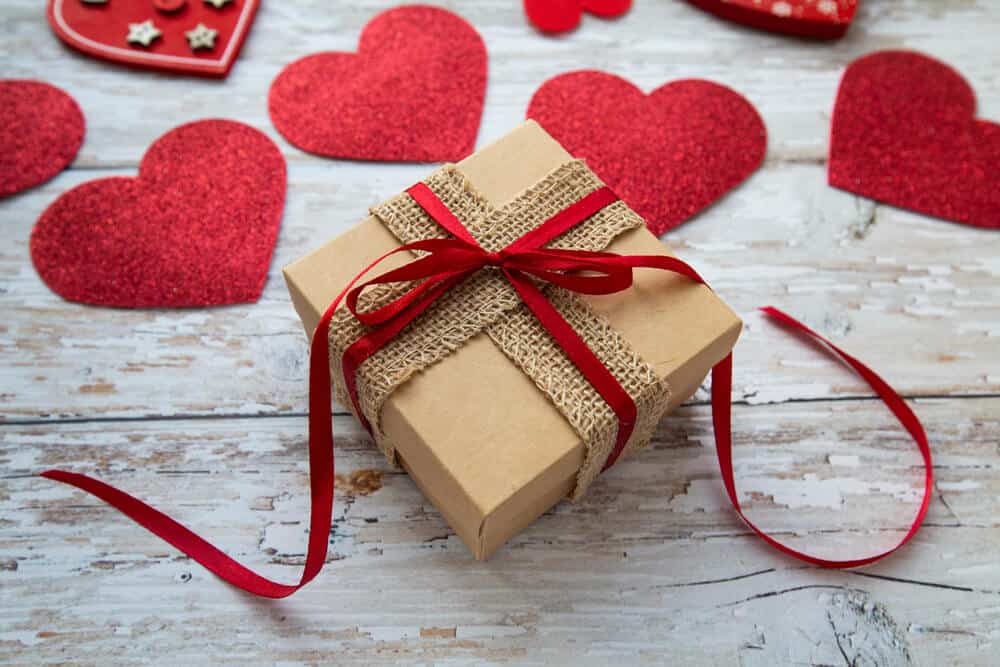 Idée Cadeau Saint-Valentin Femme : Un Amour En Or